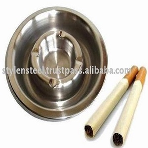 Cenicero de Acero Inoxidable Personalizado y Elegante con Diseño Clásico - Product Image 3