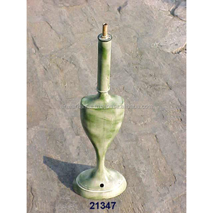 ที่กําหนดเองขายส่งการออกแบบที่ไม่ซ้ํากันโบราณตู้โชว์เชิงเทียนทองเหลือง - Product Image 1