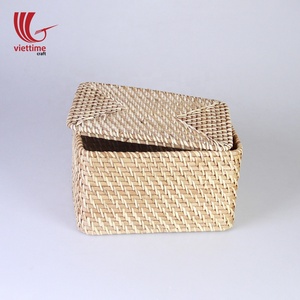 Cesta de almacenamiento de mimbre Rectangular con tapa, hecha a mano en Vietnam - Product Image 3