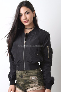Venta al por mayor de chaqueta de bombardero de satén azul marino para las señoras transpirable chica diseño cremallera flores decoración nylon forro producto terminado - Product Image 3
