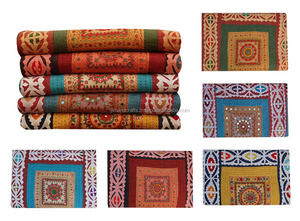 Quilt Kantha avec appliques brodées en miroir fournisseur d'or - Product Image 4
