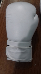มวยหนังมาตรฐาน Glovse ในสีขาวผู้หญิงผู้ชายมวย Glovse MMA มวยไทย - Product Image 4