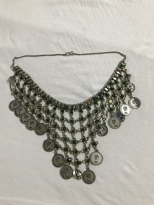 Bijoux indiens de Style ethnique coréen, collier avec pendentif en résine et en métal blanc - Product Image 5