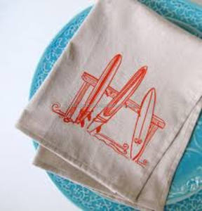 Nouvelles serviettes de bain en coton à la mode avec logo personnalisé et impression de conception pour des serviettes de bain lavables en coton doux en gros à bas prix - Product Image 2