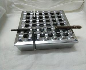 Cendriers en métal de gros d'usine pour fumer Tabletop Shake Purpose Wear - Product Image 2