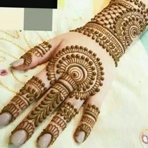 สมุนไพรเฮนน่า Mehandi ผงกรวยวางที่แข็งแกร่งมั่นคงอุปกรณ์รอยสักสีดำ - Product Image 1