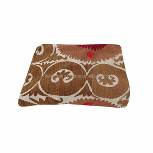 Rare Couvre-lit Ethnique Indien Fait Main Grand Jeté Suzani - Product Image 4