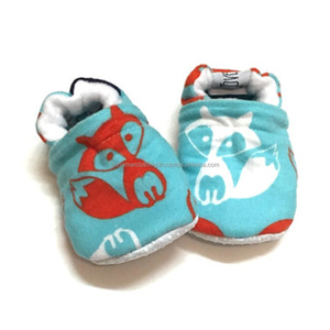 Bottines en tissu coton pour bébé fille, Design personnalisé, à bas prix, vente en gros - Product Image 1