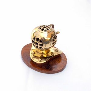 Haute qualité 4 pouces petit casque de plongée en laiton roman décor nautique cadeau d'entreprise pièce de table de bureau - Product Image 2