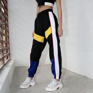 กางเกงวอร์มผู้หญิงลายทาง - Product Image 3