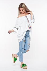 เสื้อเบลาส์ชาวโรมาเนียปักด้วยมือเสื้อปักลาย - Product Image 3