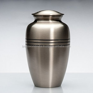 Urna Funeraria Americana para Adultos Modelo FU-17 de Brassworld India - Product Image 5
