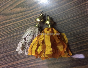 Collier à pampilles pour femme, pendentif feuille de perle, chaîne courte pour vêtements décoratifs, cadeau pour l'Europe et l'Amérique, en soie - Product Image 3