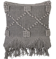 Housse de coussin en macramé bio, tissée à la main, par Avior