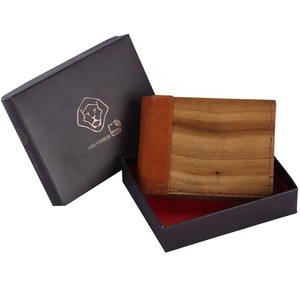 Cartera de Cuero Negra Elegante para Hombre de Excelente Calidad, con Protección RFID, de Cuero Vacuno Genuino, Delgada, para Tarjetas de Crédito, Disponible para la Venta - Product Image 5