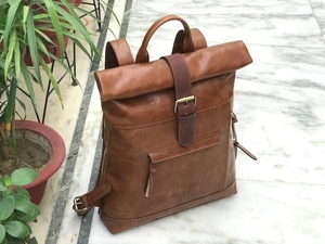 Mochila enrollable de piel auténtica Unisex, bolsa de viaje hecha a mano, de cuero marrón ZKR-0054 - Product Image 2