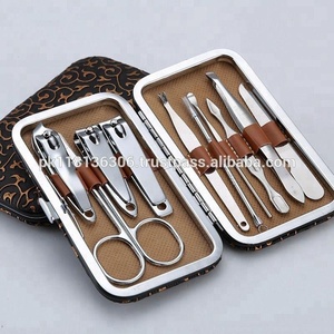 ชุดอุปกรณ์ดูแลเล็บมืออาชีพ สแตนเลสสตีล รับทำโลโก้ตามสั่ง ชุดดูแลเล็บแบบกำหนดเองในปากีสถาน พร้อมชุดอุปกรณ์แบบกำหนดเอง - Product Image 1