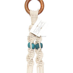 Colgadores de Macramé de Alta Calidad para Plantas, Colgadores de Cuerda para Plantas, Colgadores de Madera para Plantas - Product Image 1