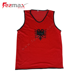 Baberos de entrenamiento para hombre, diseño de logotipo personalizado - Product Image 1