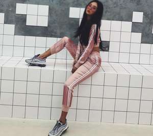 ชุดสูทผ้าซาตินสำหรับผู้หญิง2ชิ้นเสื้อแจ็กเก็ตกางเกงตัวสั้นมีซิปชุดเสื้อผ้าสตรีทฤดูร้อน - Product Image 5