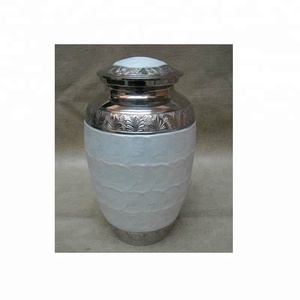 Jolie urne de crémation pour les Services d'enterrement, faite à la main, souvenir commémoratif en métal solide, 10.5 pouces - Product Image 2