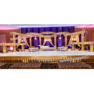 Décoration de scène de réception de mariage musulman doré pilier éclairé en or sculpté décoration de scène de mariage indien ensemble de scène en or personnalisé - Product Image 1