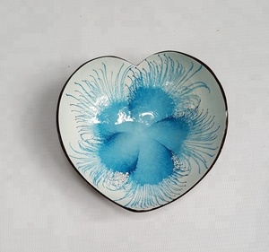 Cuenco de coco Multicolor, laca para dibujo de flores, comida segura, forma de corazón, de Vietnam - Product Image 2