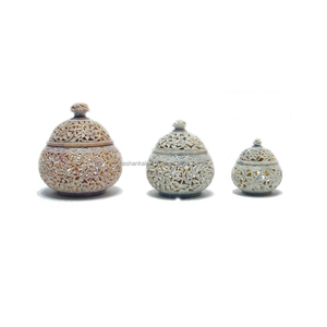 เชิงเทียนแกะสลักตกแต่ง Soapstone - Product Image 1