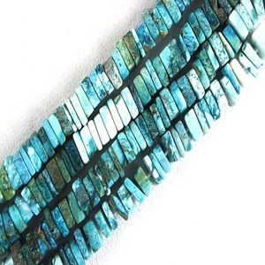 16 "Long brin naturel chrysocolle pierre précieuse lisse forme carrée Heishi perles à la main fabrication de bijoux collier - Product Image 6