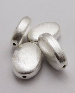 Perles ovales avec nouveau design plaqué or finition brossée résultats de bijoux et composants - Product Image 3