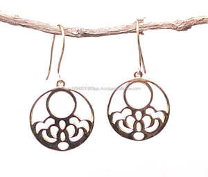 Boucles d'oreilles pendantes en laiton de style bohème pour femmes et filles nouveauté petite goutte bijoux de mode - Product Image 1