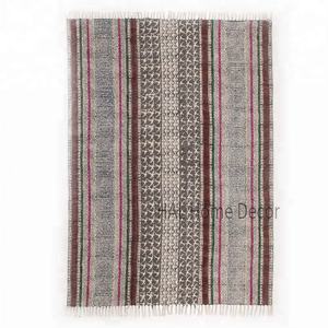 พรมปูพื้นและพรมสำหรับห้องนั่งเล่นสไตล์อินเดียหรูหราพิมพ์ลายบล็อกพรมสำหรับสวดมนต์มุสลิม - Product Image 3