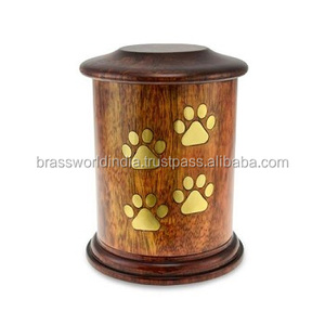 Urna de cremación de madera de Brassworld, suministros funerarios de la India, venta al por mayor - Product Image 1