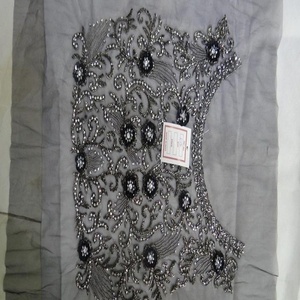 แผ่นประดับลูกปัดไข่มุกสำหรับชุดเดรสสตรี - Product Image 3