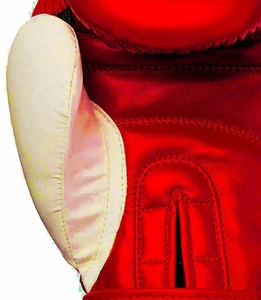 Guantes de boxeo profesionales personalizados, Logo personalizado de fábrica China, en negro, rojo y azul - Product Image 4