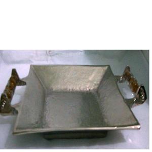 Bandeja de cobre de aluminio y metal chapado en oro de diseño exclusivo con asas - Product Image 1