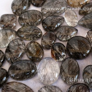<span class=keywords><strong>Quartz</strong></span> rutile noir naturel