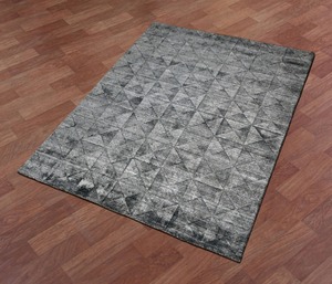 Alfombra de seda de bambú de diseño elegante - Product Image 1