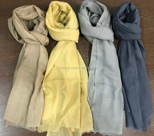 Echarpe et châle d'été légers en pure laine multicolore pour femmes pour un usage quotidien - Product Image 1