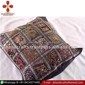 ปลอกหมอนอิงเพชรของ Kundan - Product Image 1