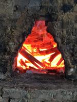 Charbon de bois blanc Binchotan du Vietnam de haute qualité, bois dur, 5-6 heures de combustion, sans fumée, sans flamme, sans produits chimiques, 88-92% de carbone fixe