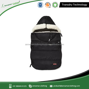 Poussette pour bébé en matériau biologique, couvre-pieds avec moniteur de taux élévé - Product Image 6