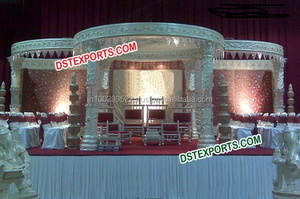 Ensemble de Mandap de Mariage Élégant en Cristal, Mandap en Fibre de Cristal pour Mariage, Piliers de Mandap en Diamant Palazzo, Australie - Product Image 4