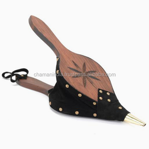 Chaman India - Fuelle de leña de madera con grabado floral, modelo 47052 - Product Image 1
