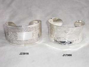 สร้อยข้อมือทองเหลืองชุบเงินพร้อมรูปแบบสร้อยข้อมือโลหะผู้หญิงทองเหลืองแฟชั่นเครื่องประดับสร้อยข้อมือในราคาขายส่ง - Product Image 6