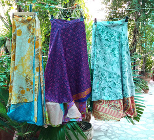 Sari indien vintage en soie double couche réversible, jupe enveloppante magique - Product Image 1