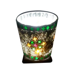 Portavelas votivo de cristal personalizado estilo Ins hecho a mano, diseñado a medida para la decoración del hogar para uso navideño a un precio para - Product Image 1