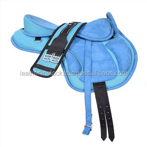 Silla de Montar Western Sintética Freemax sin Arbol, Mango Suave y Flexible, Color Turquesa Inglés, Tamaño 10-18 Pulgadas, Logotipo Personalizado - Product Image 1