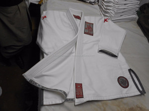 Kimono de judo |   Kimono de judo du Pakistan |   Vêtements d'arts martiaux brodés unisexes pour adultes - Product Image 3