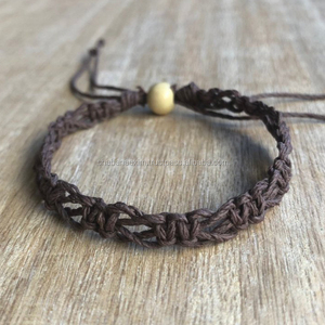 เครื่องประดับสร้อยข้อมือด้ายฝ้าย macrame ส่วนบุคคลสร้อยข้อมือของที่ระลึกสำหรับคนที่คุณรักสร้อยข้อมือ macrame จากอินเดีย - Product Image 5